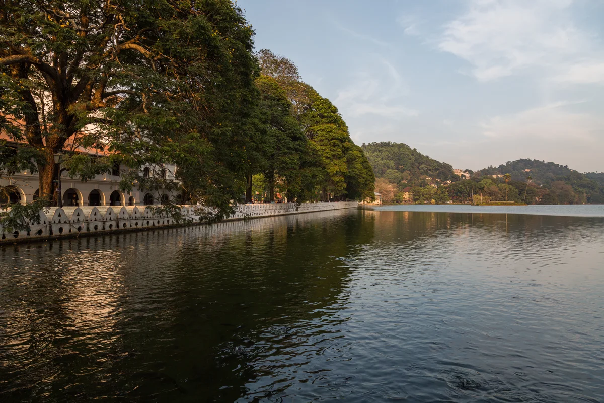 Von Habarana nach Kandy